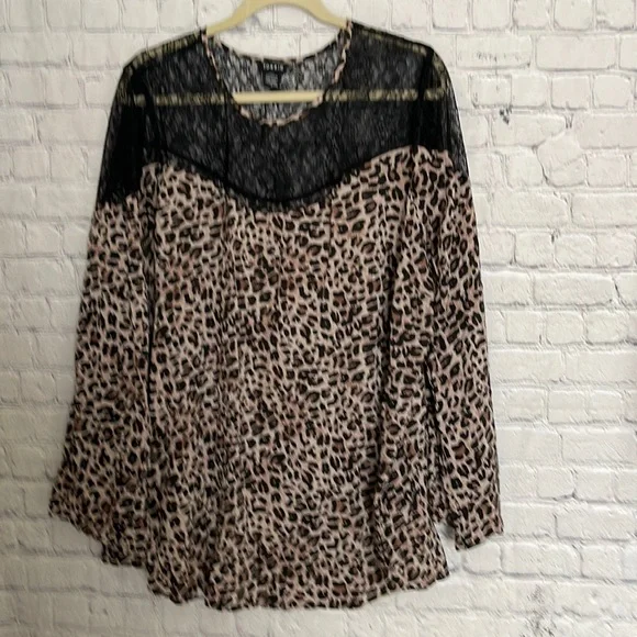 Torrid Leopard Print Blouse - Picture 9 of 11